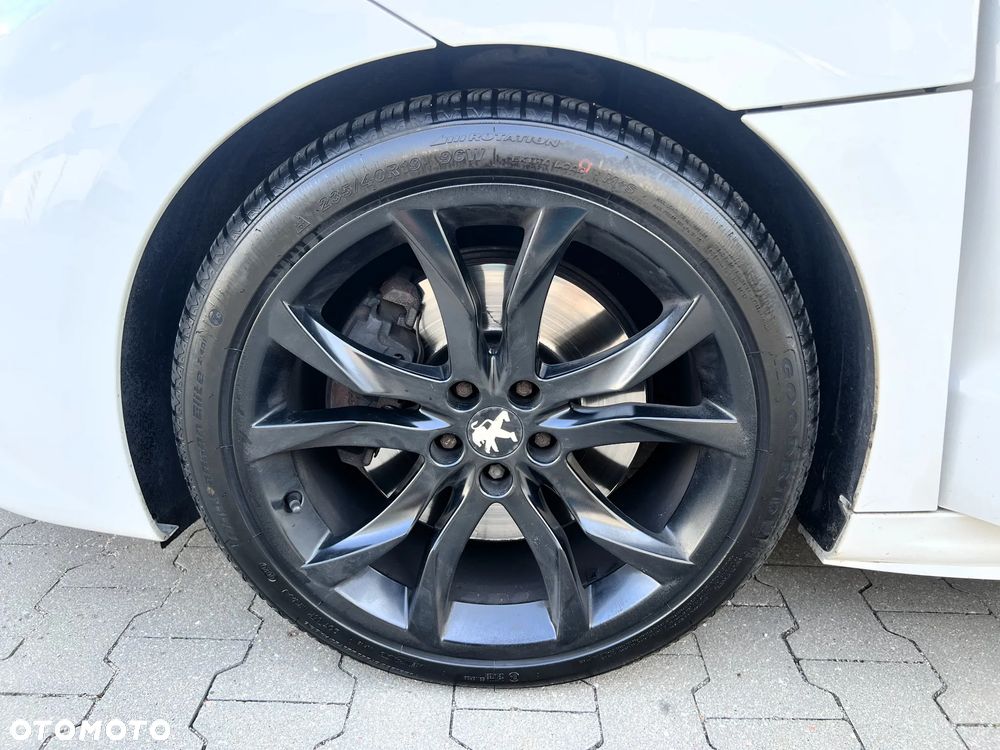 Peugeot RCZ 2.0 HDi - 21