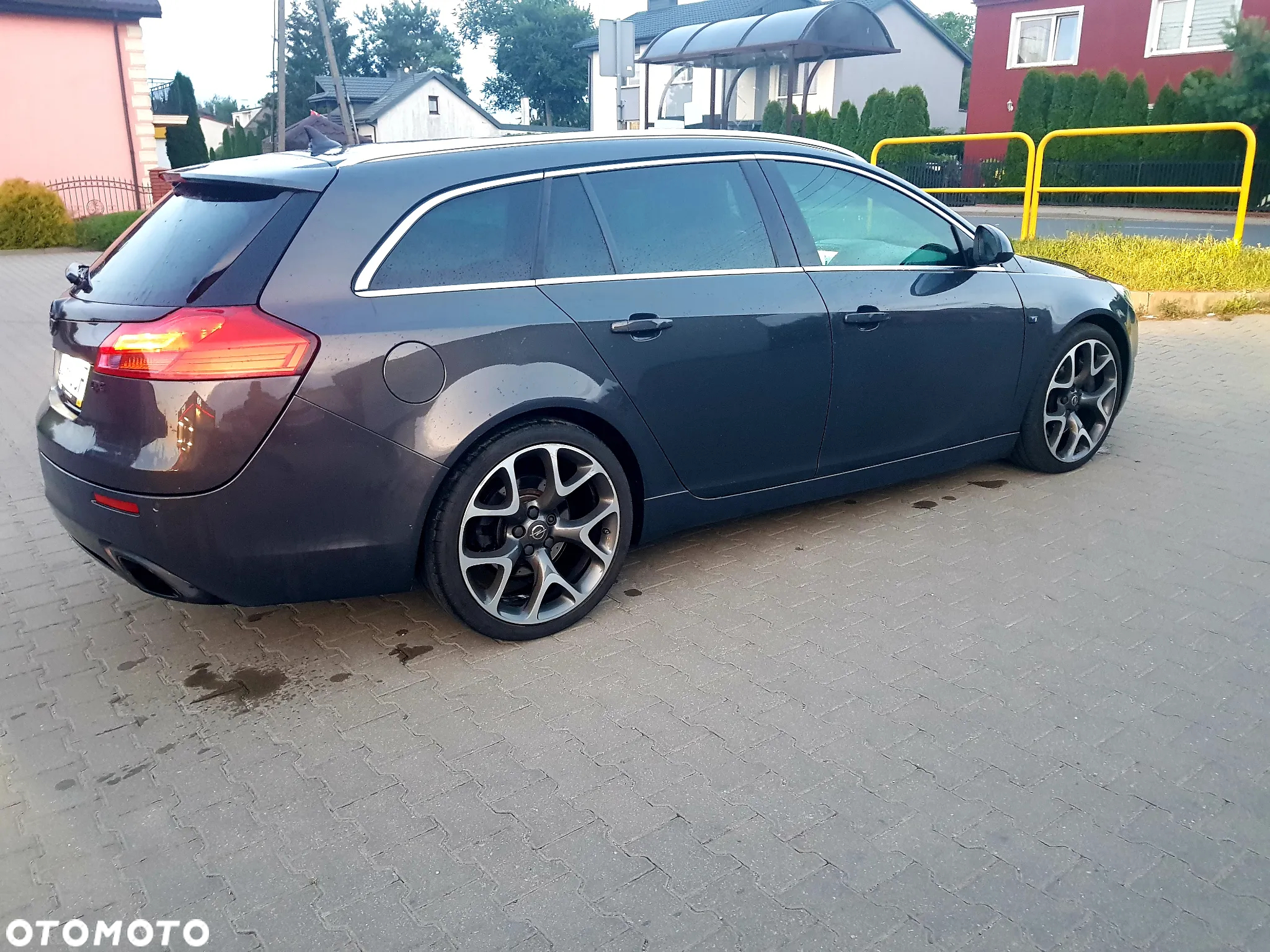 Opel Insignia 2.8 V6 Turbo Sports Tourer 4x4 Automatik OPC - 4