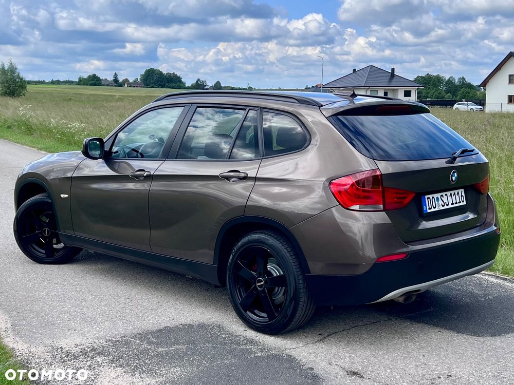 BMW X1 xDrive18d Sport Line - 6
