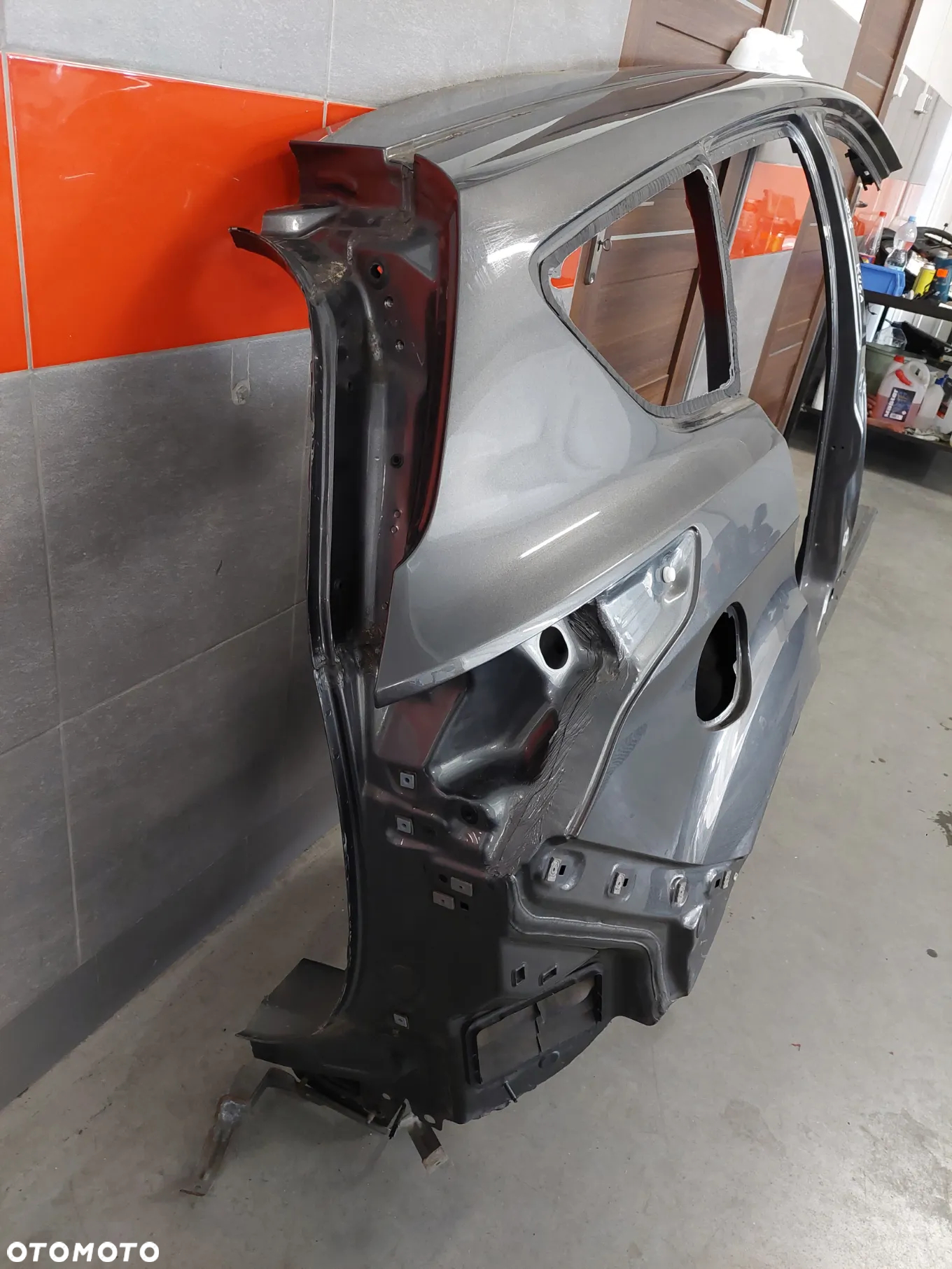 BŁOTNIK TYLNY PRAWY BOK ĆWIARTKA KOLOR UD FORD KUGA MK2 R2016 2,0 DISEL - 6