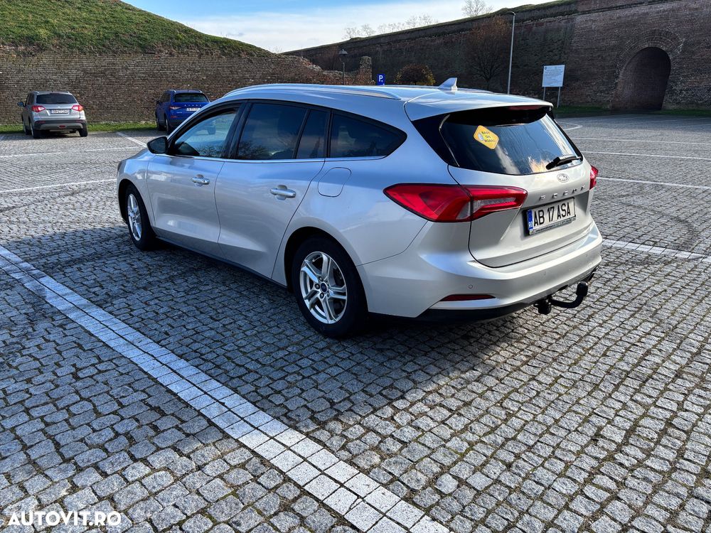 Ford Focus 1.5 EcoBlue Start-Stopp-System TITANIUM STYLE - 9