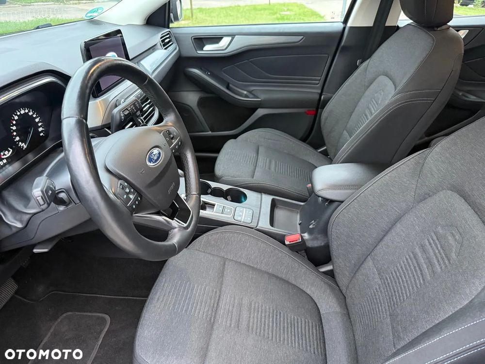 Ford Focus 1.0 EcoBoost Active - 20