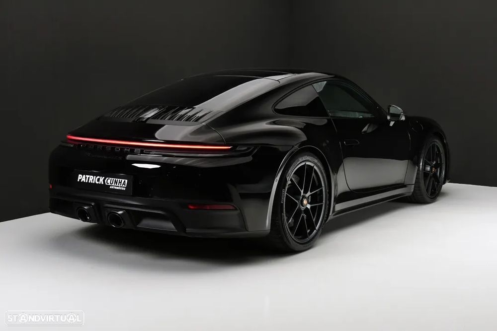 Porsche 911 (992) Carrera GTS - 4