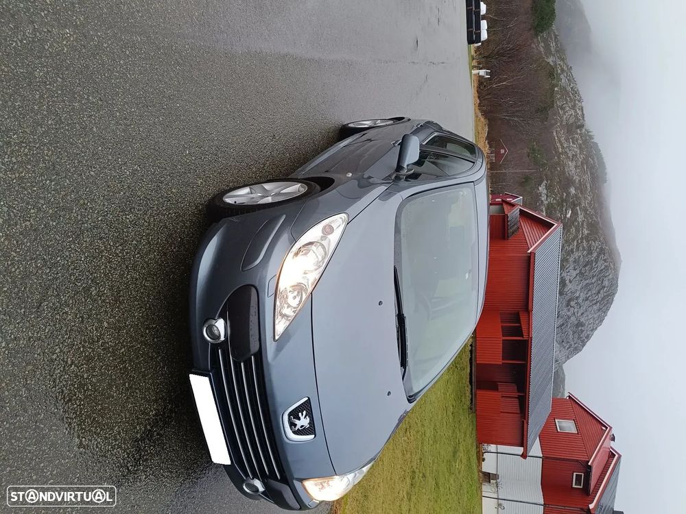 Peugeot 307 1.6 HDi Executive - 4