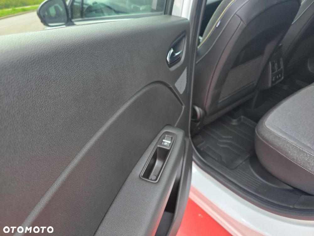 Renault Captur - 15