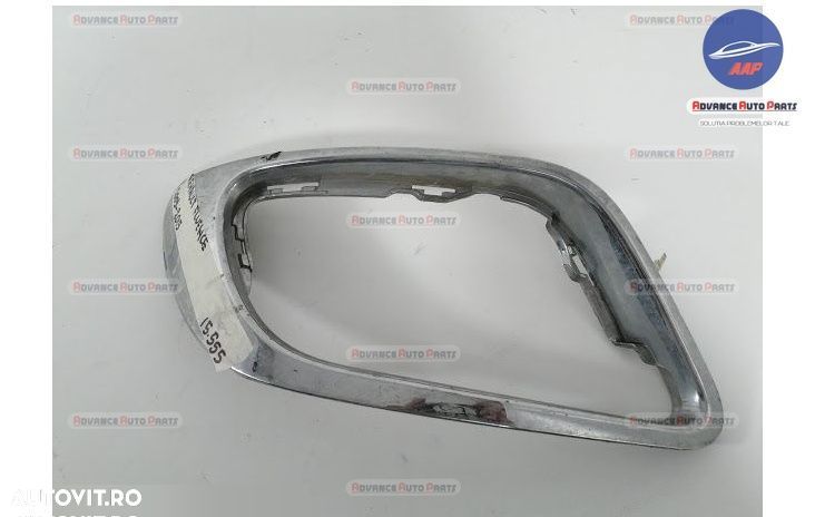 Ornament Cromat Grila Proiector Stanga original Renault Fluence 1 2009 - 2