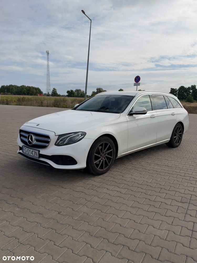 Mercedes-Benz Klasa E - 1