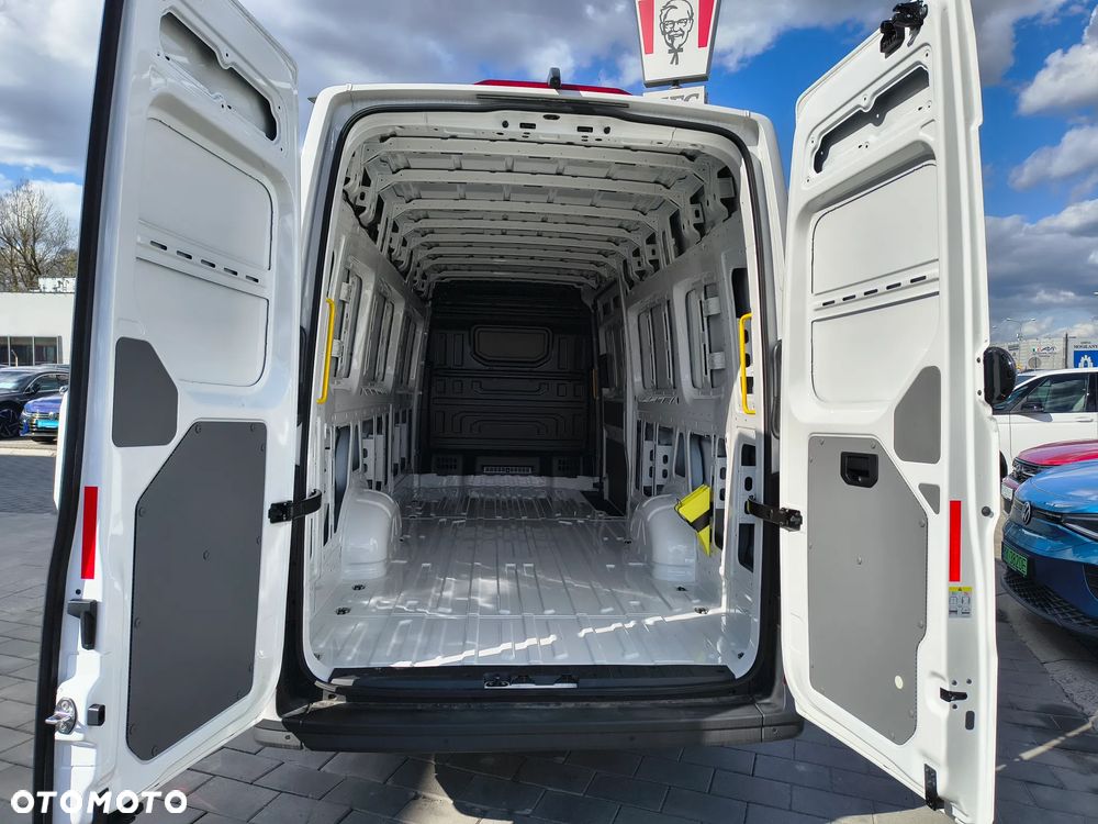 Volkswagen Crafter L5H3 2.0 TDI  177km skrzynia automatyczna - 14