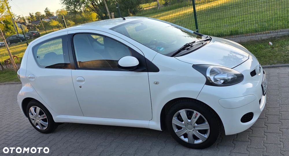 Toyota Aygo - 8