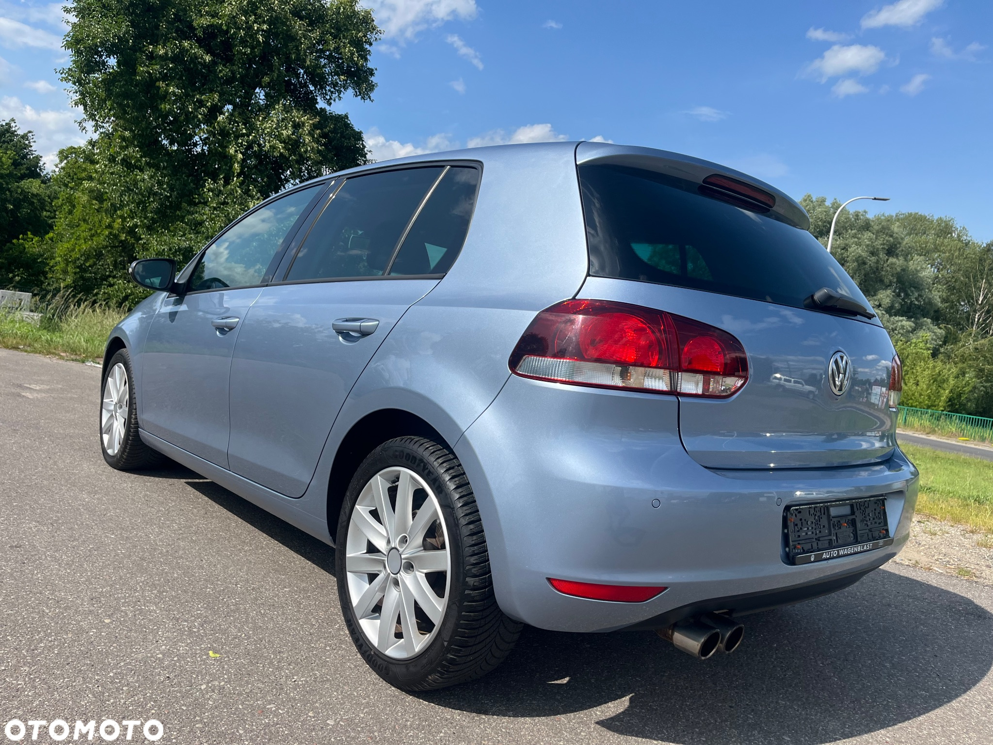 Volkswagen Golf 1.4 TSI DSG Highline - 17