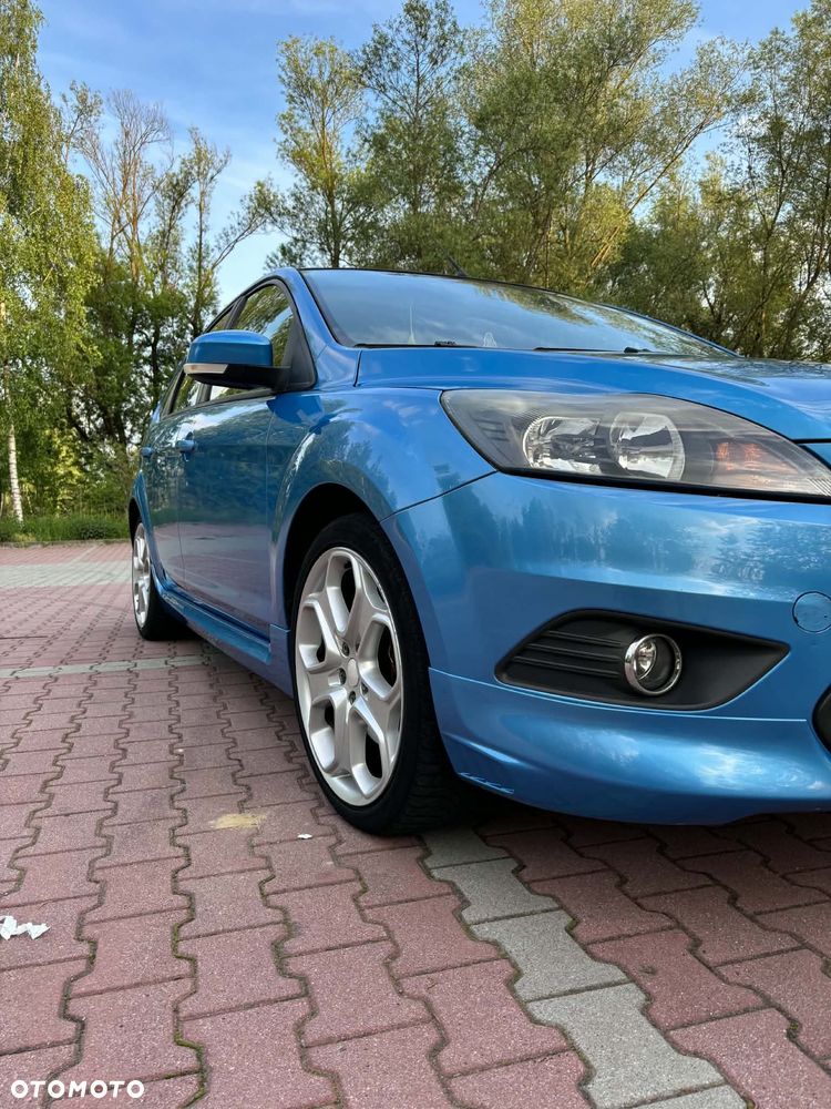 Ford Focus 2.0 16V Sport - 2