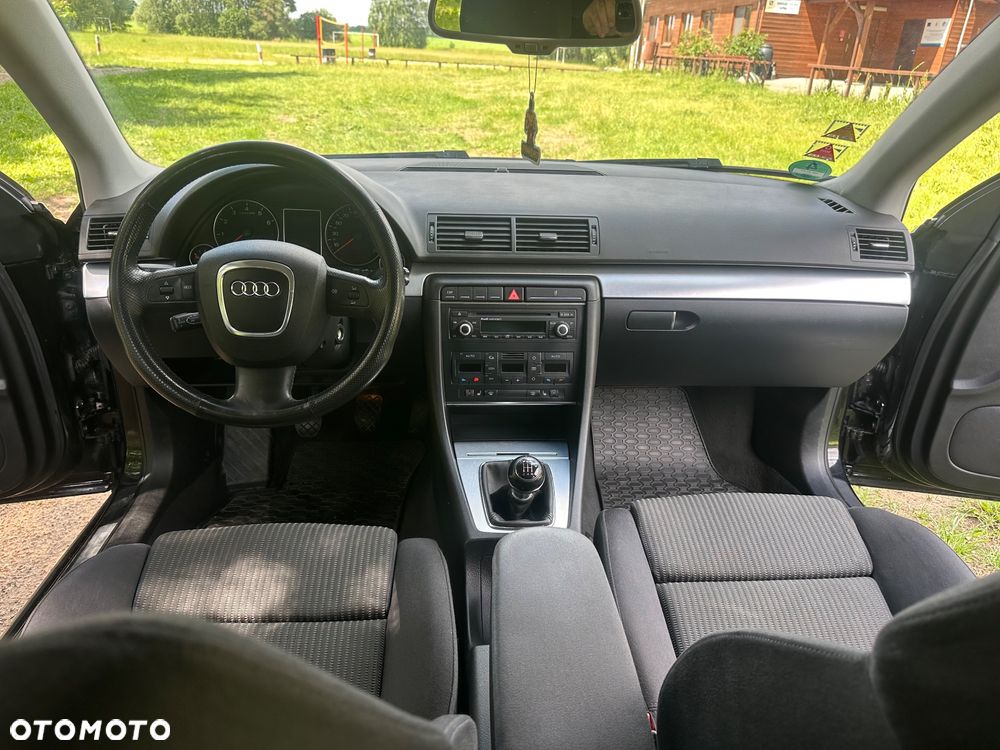 Audi A4 Avant - 29