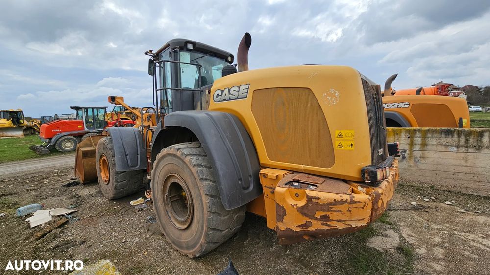 Case 1021F Încărcător frontal - 7