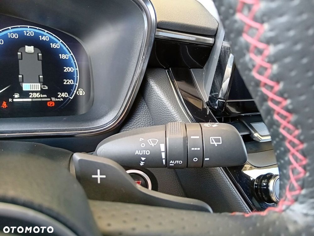 Toyota Corolla 2.0 Hybrid GR Sport Dynamic - 19