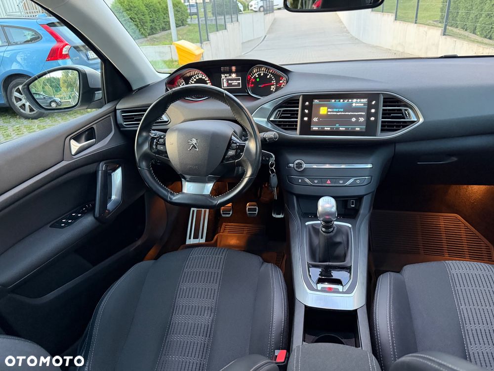 Peugeot 308 - 22