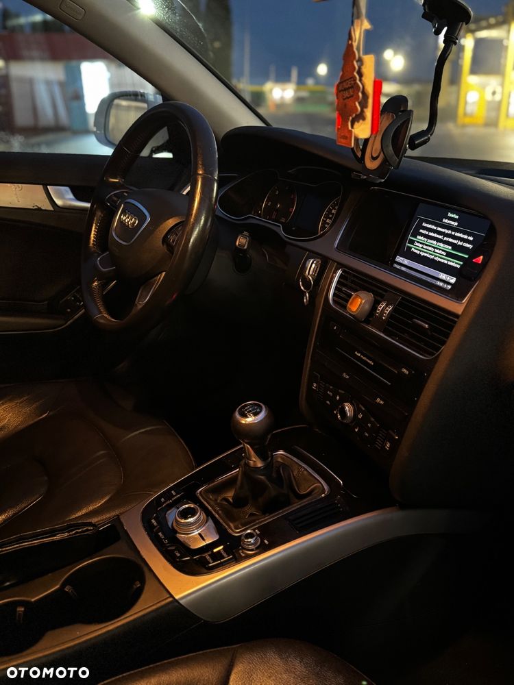 Audi A4 Limousine - 7