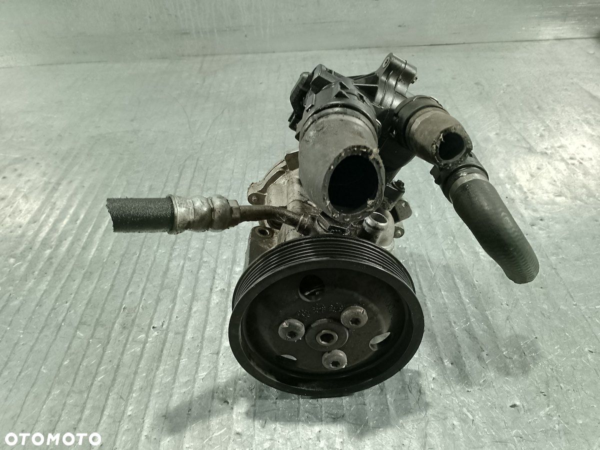 POMPA WSPOMAGANIA WODY BMW E46 LIFT 2.0 - 7