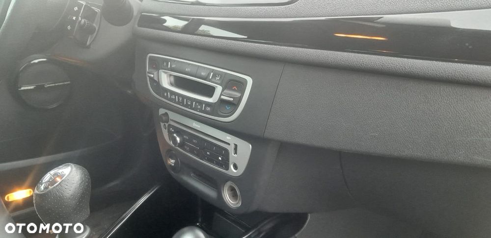 Renault Megane - 18