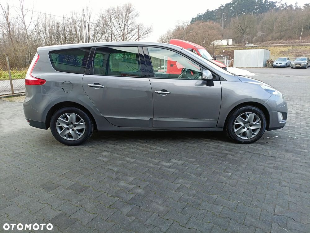Renault Scenic - 6