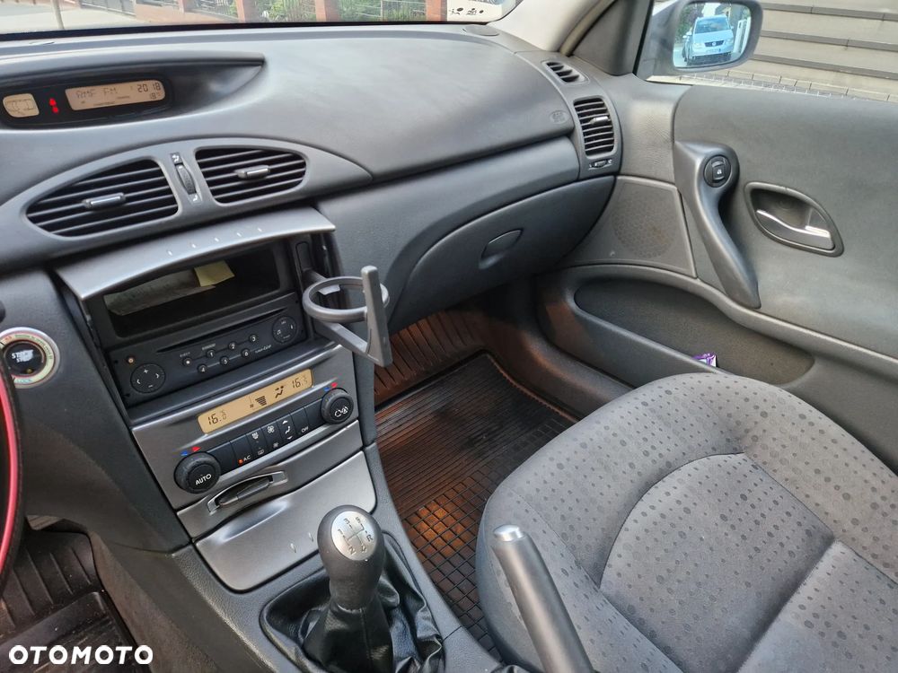 Renault Laguna - 10