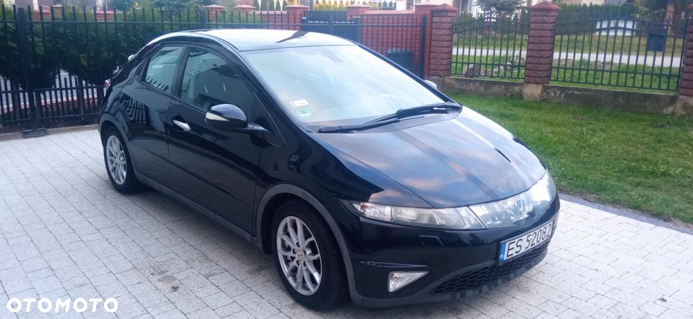 Honda Civic 1.8 Executive - 1