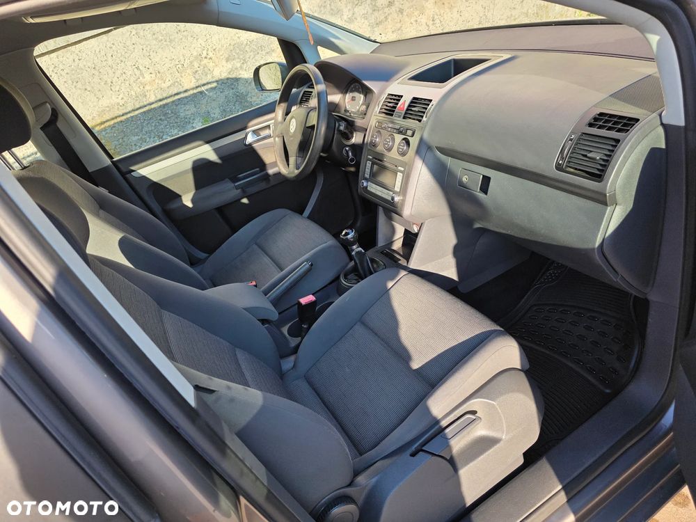 Volkswagen Touran 1.6 Trendline - 15