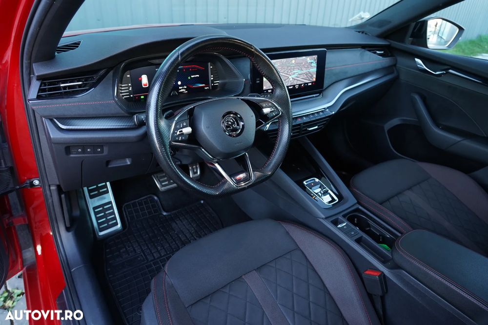 Skoda Octavia 2.0 TDI DSG RS Plus - 10