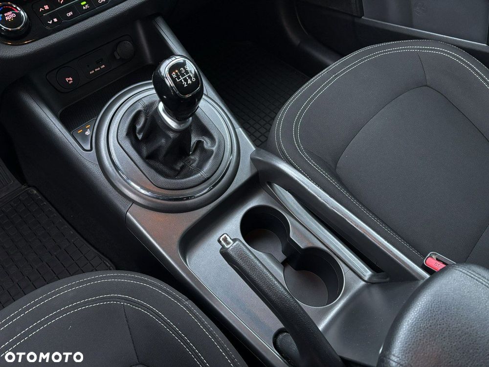 Kia Sportage 2.0 CRDI 4WD Vision - 18