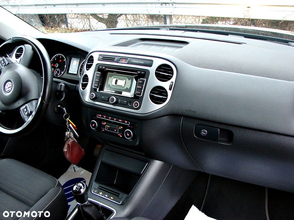 Volkswagen Tiguan 2.0 TDI DPF BlueMotion Technology Cup Sport & Style - 22