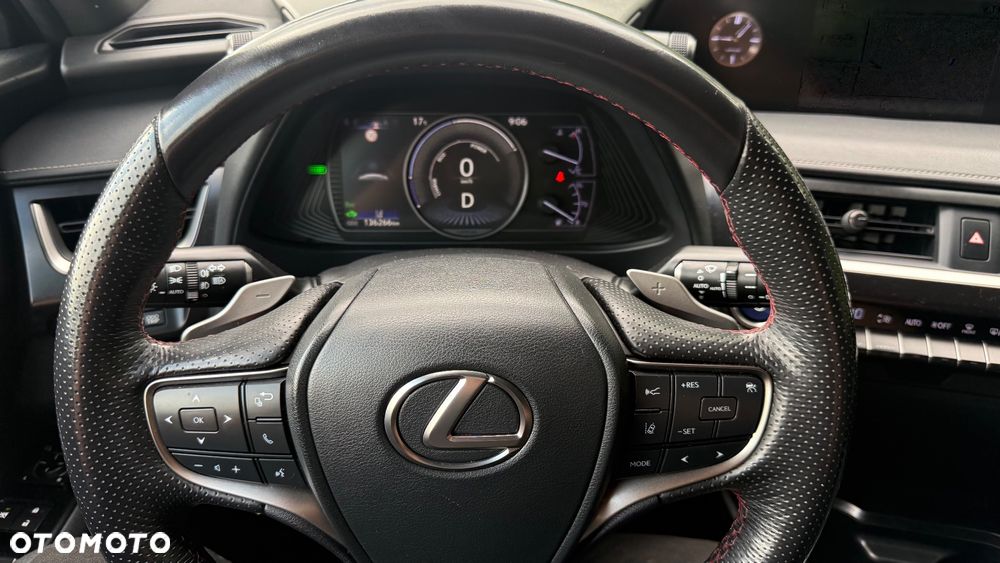 Lexus UX 250h F Sport 2WD - 22