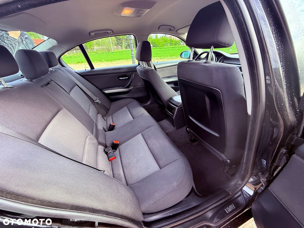 BMW Seria 3 - 11