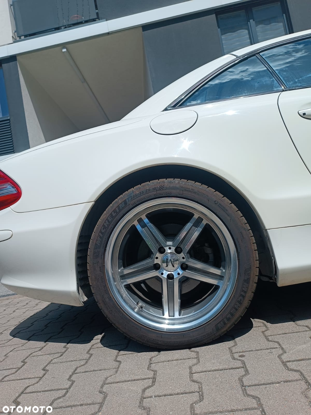 Mercedes-Benz SL 500 7G-TRONIC - 15
