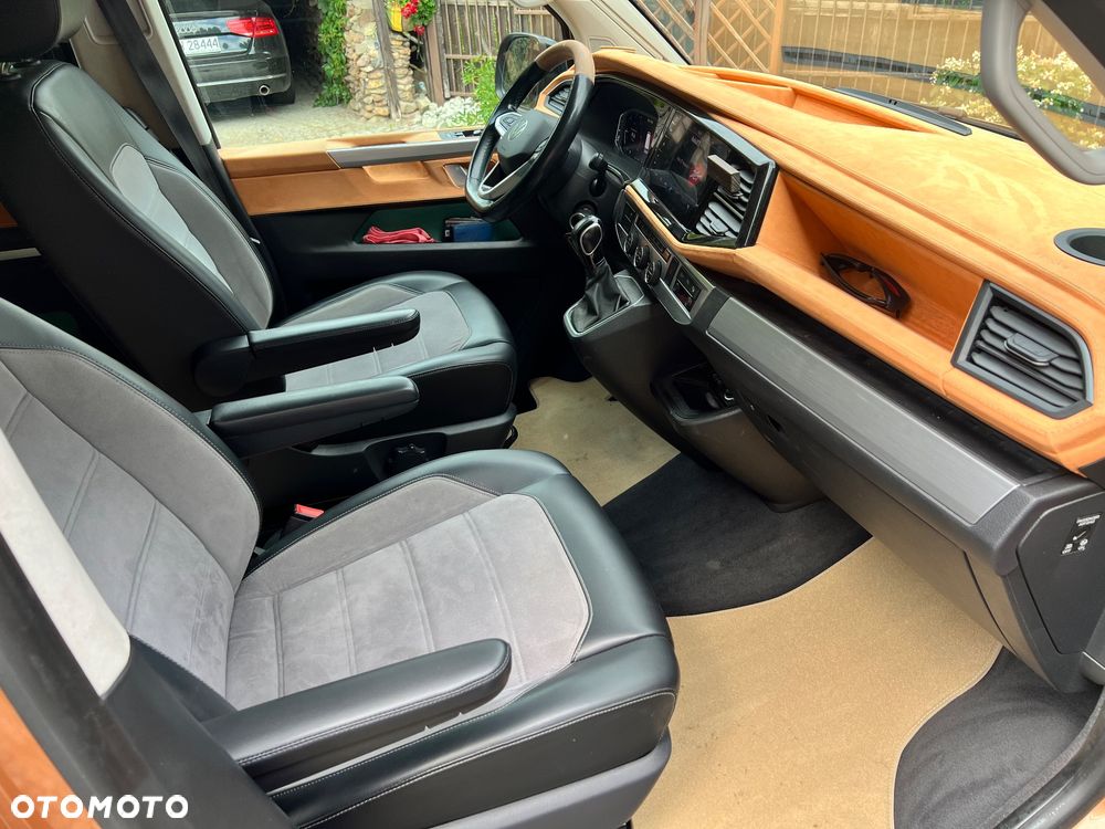 Volkswagen California - 24