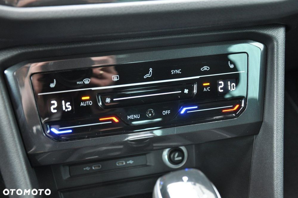 Volkswagen Tiguan 1.5 TSI EVO Life DSG - 21