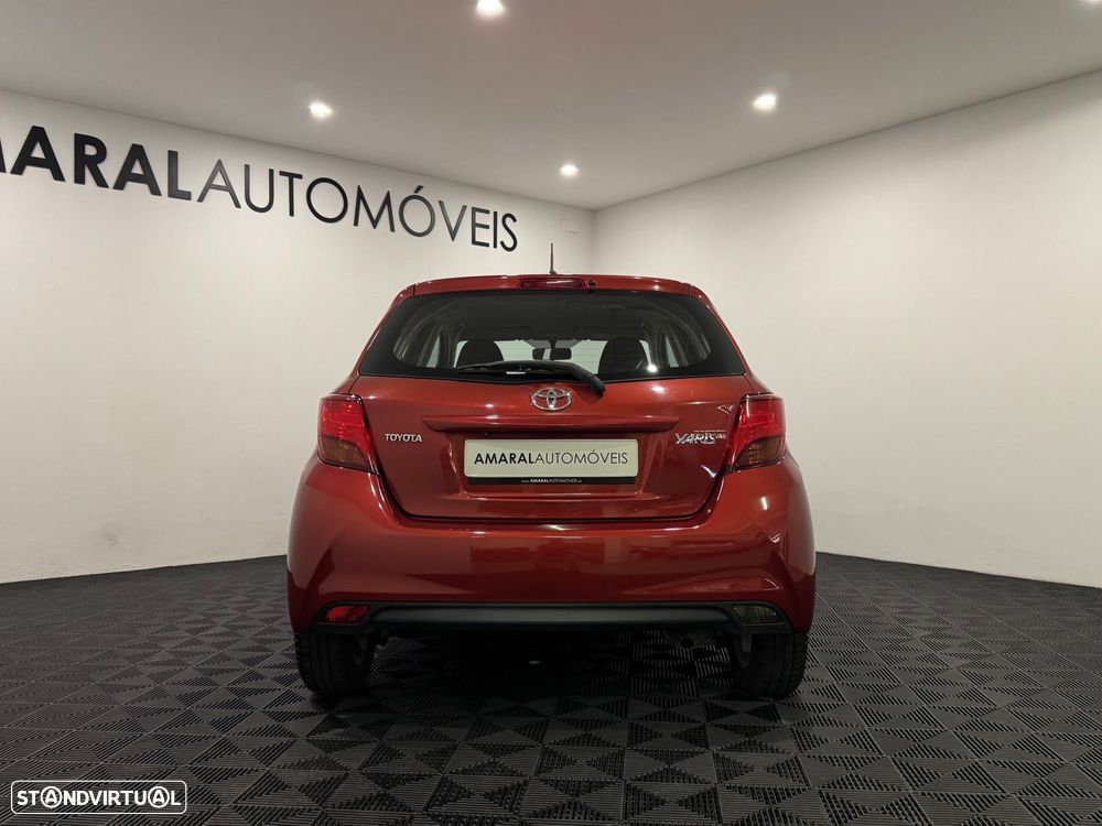 Toyota Yaris 1.0 VVT-i Comfort +PS Style +P.Techno - 5