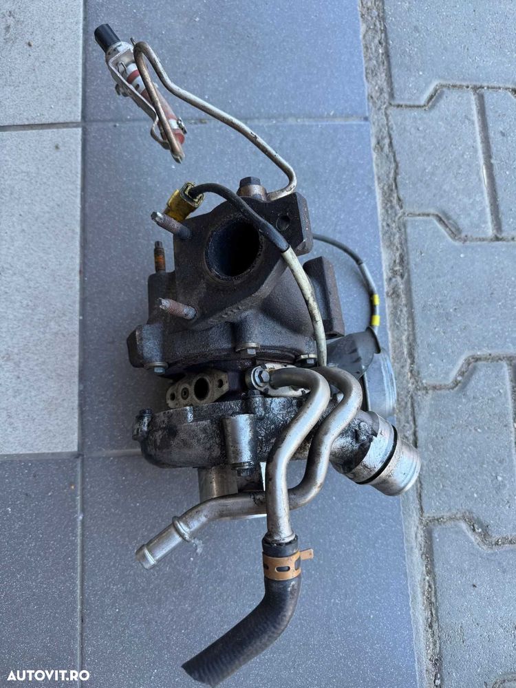 Turbosuflanta / Turbina Renault LATITUDE (L70) 2010 > 0000 H8200638766 2.0 DCi 150 - 4