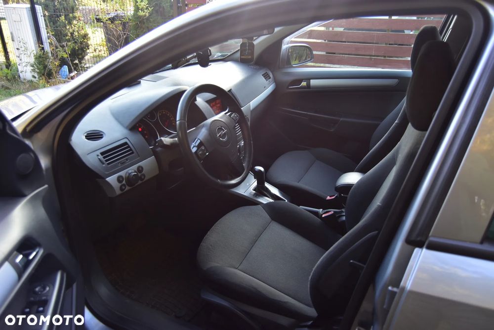 Opel Astra 1.8 Automatik - 10