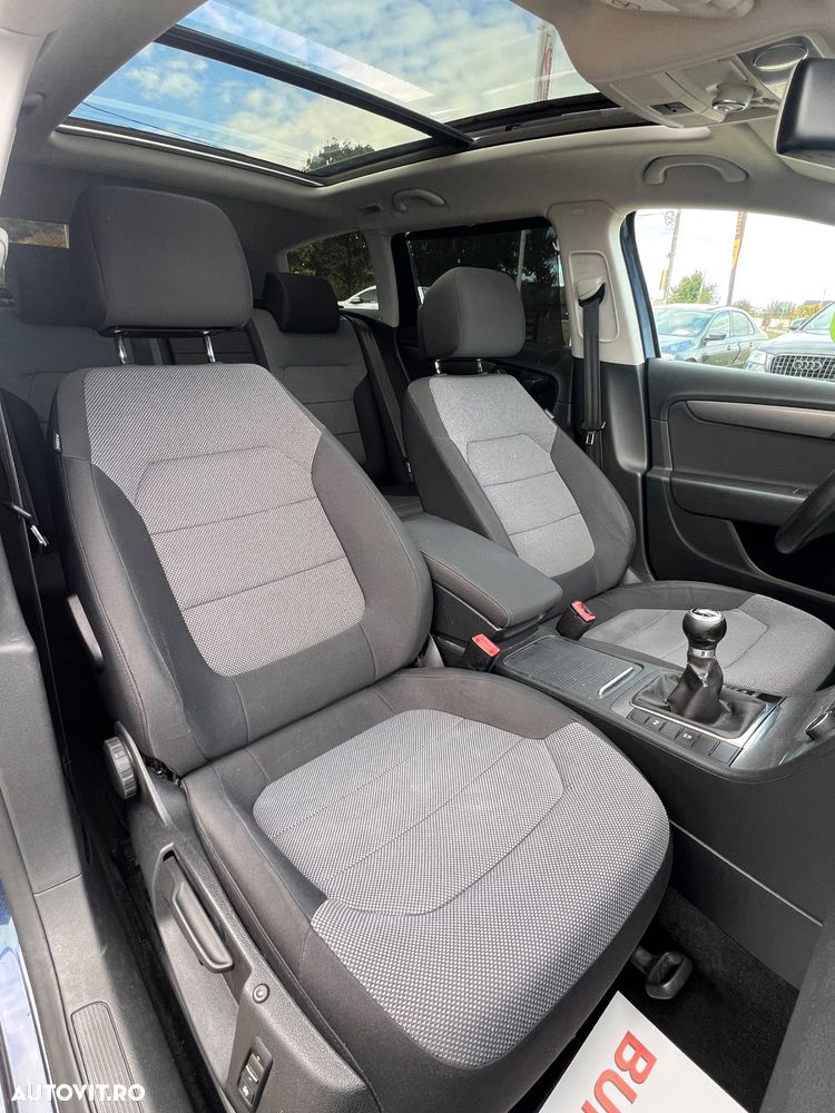 Volkswagen Passat Variant 1.6 TDI BlueMotion - 18
