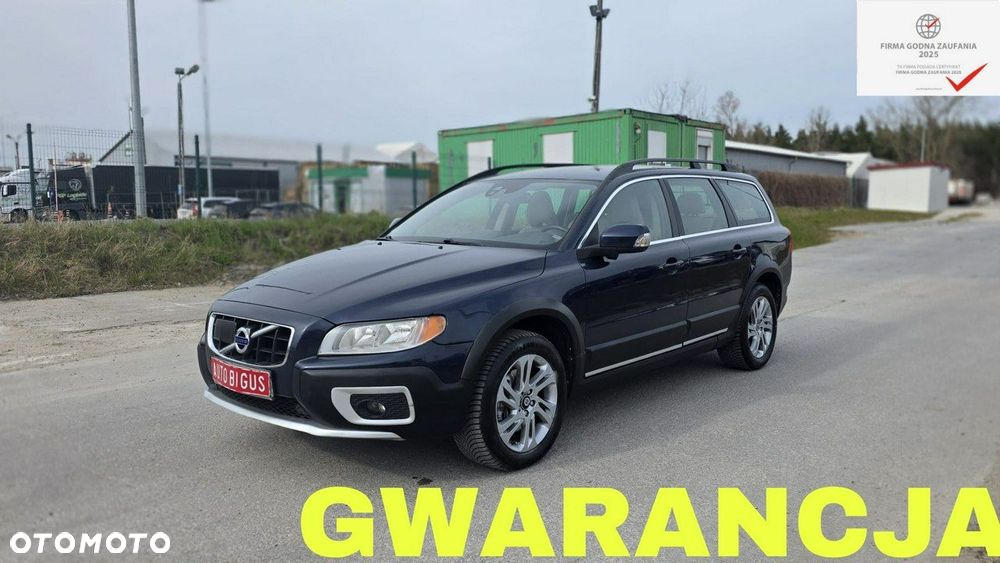 Volvo XC 70 - 1