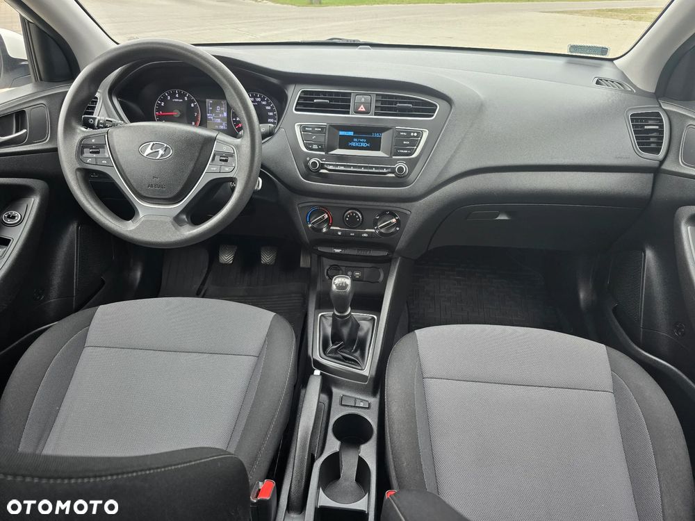 Hyundai i20 1.2 Classic + - 16