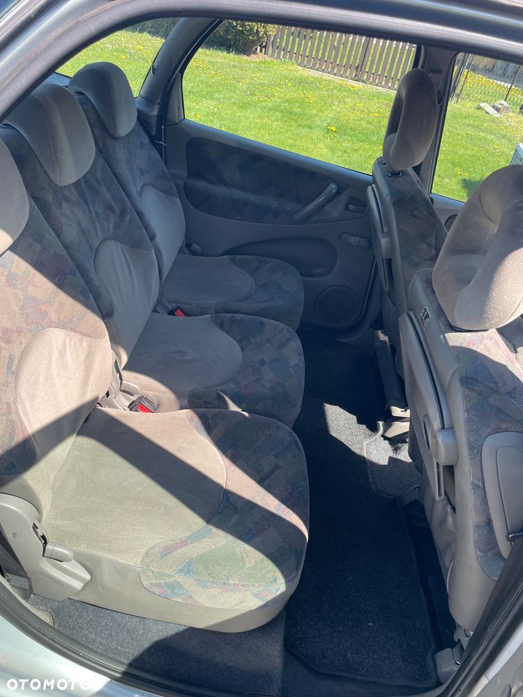 Citroën Xsara Picasso - 6