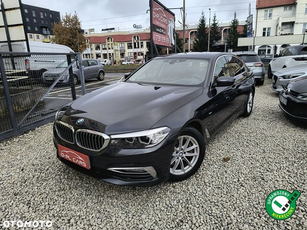 BMW Seria 5 530i Luxury Line sport - 2