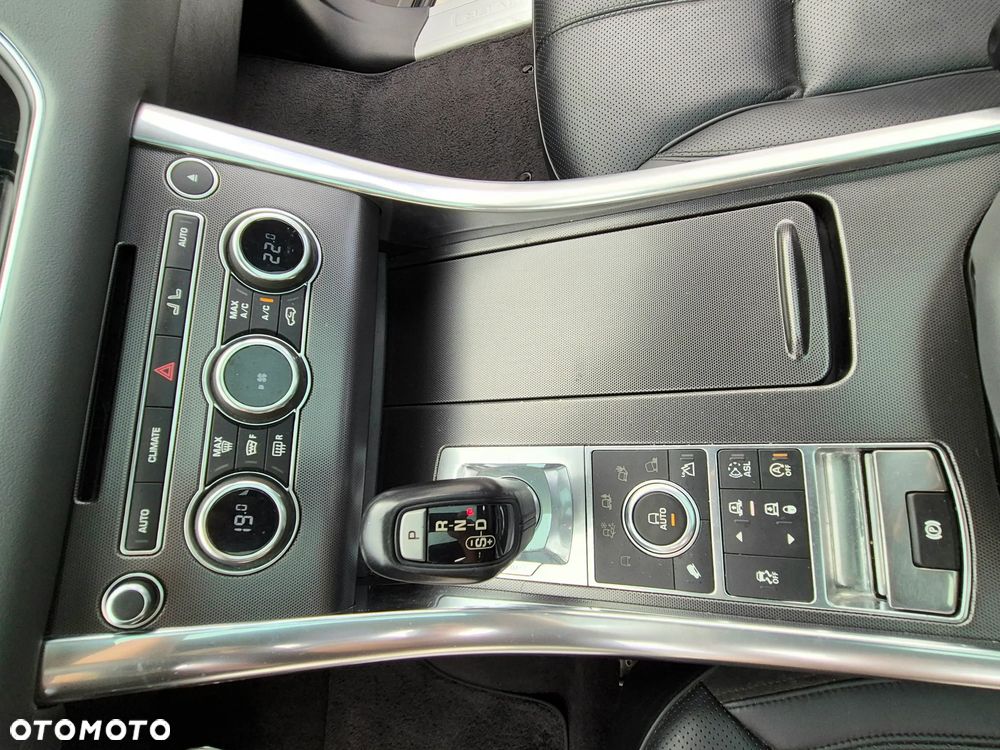 Land Rover Range Rover Sport S 3.0 SD V6 HSE Dynamic - 22