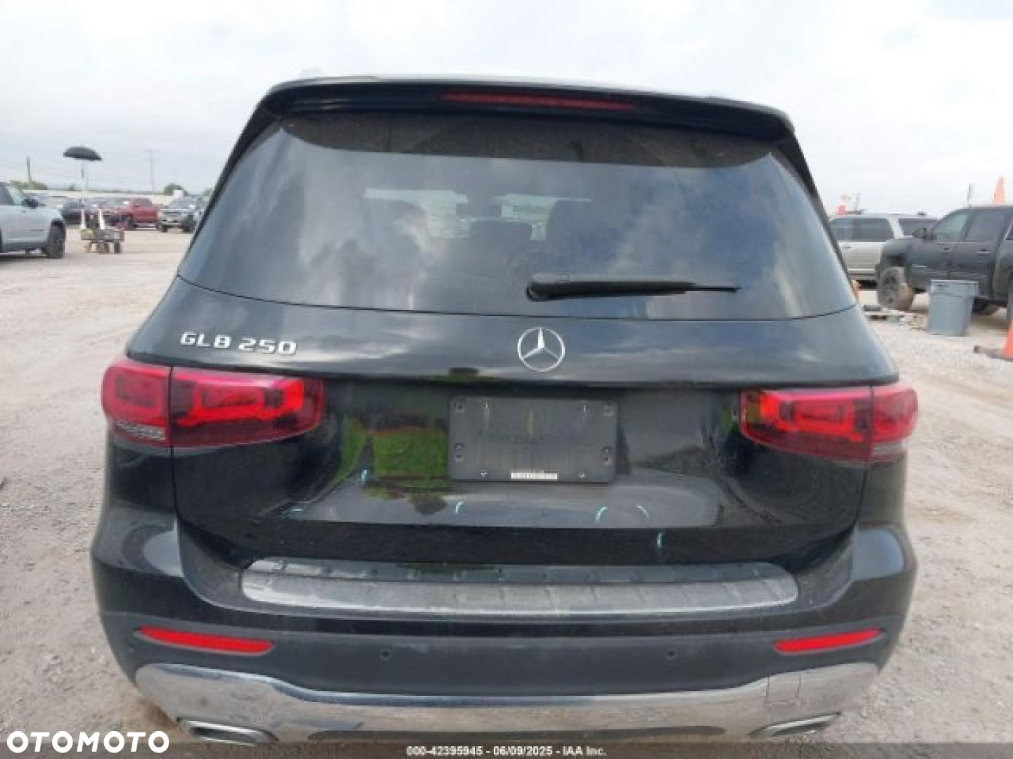 Mercedes-Benz GLB - 8