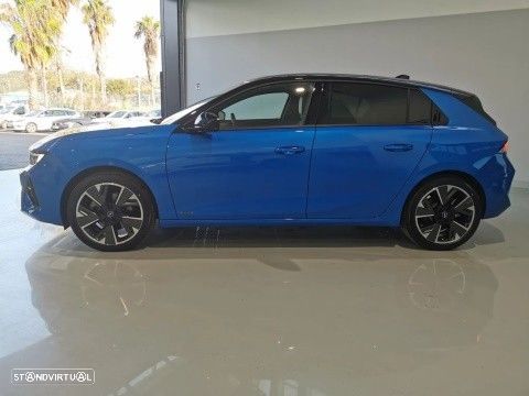 Opel Astra 54 kWh GS - 2