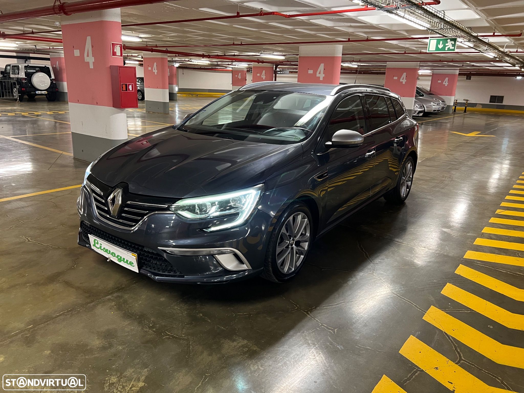 Renault Mégane Sport Tourer 1.5 dCi GT Line EDC J18 - 1