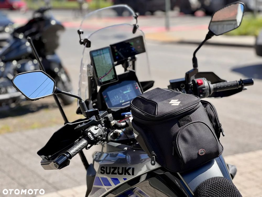 Suzuki V-STROM - 15