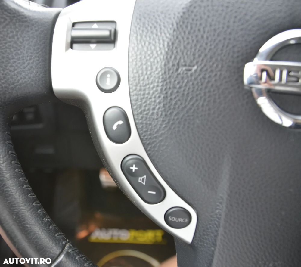 Nissan Qashqai 1.6 DCI TEKNA+ - 28