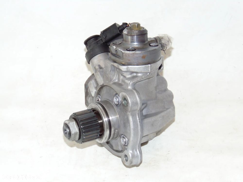 Pompa wtryskowa 0445010806 059130755CG Audi A4 A5 A6 A7 Q5 Q7 3.0 TDI - 4