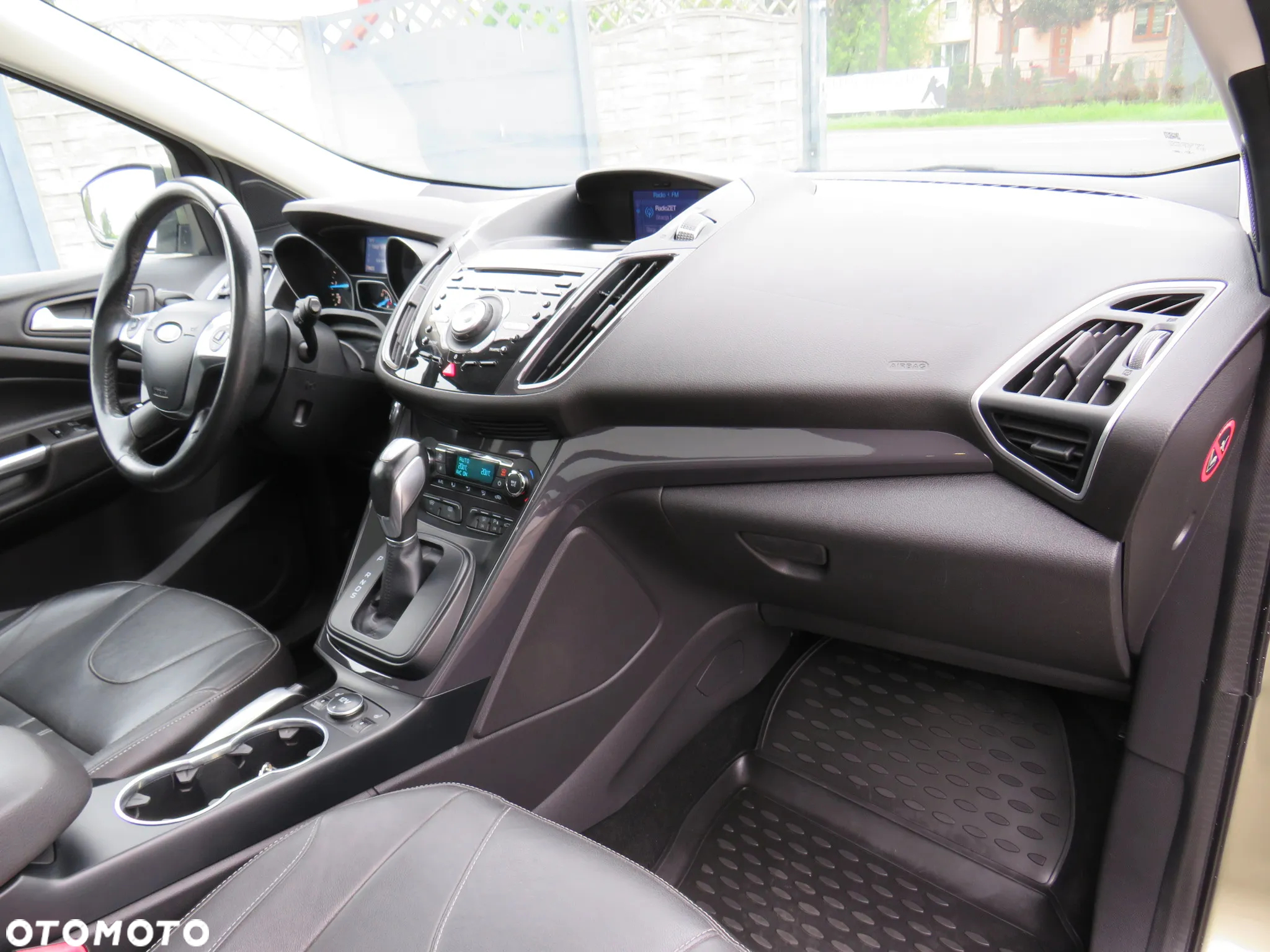 Ford Kuga 2.0 TDCi 4x4 Individual - 32
